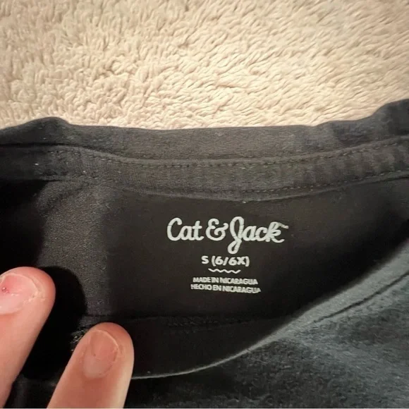 Cat & Jack Girls Size Large (6-6X)Tee Short Sleeve Rainbow Heart - Picture 3 of 7